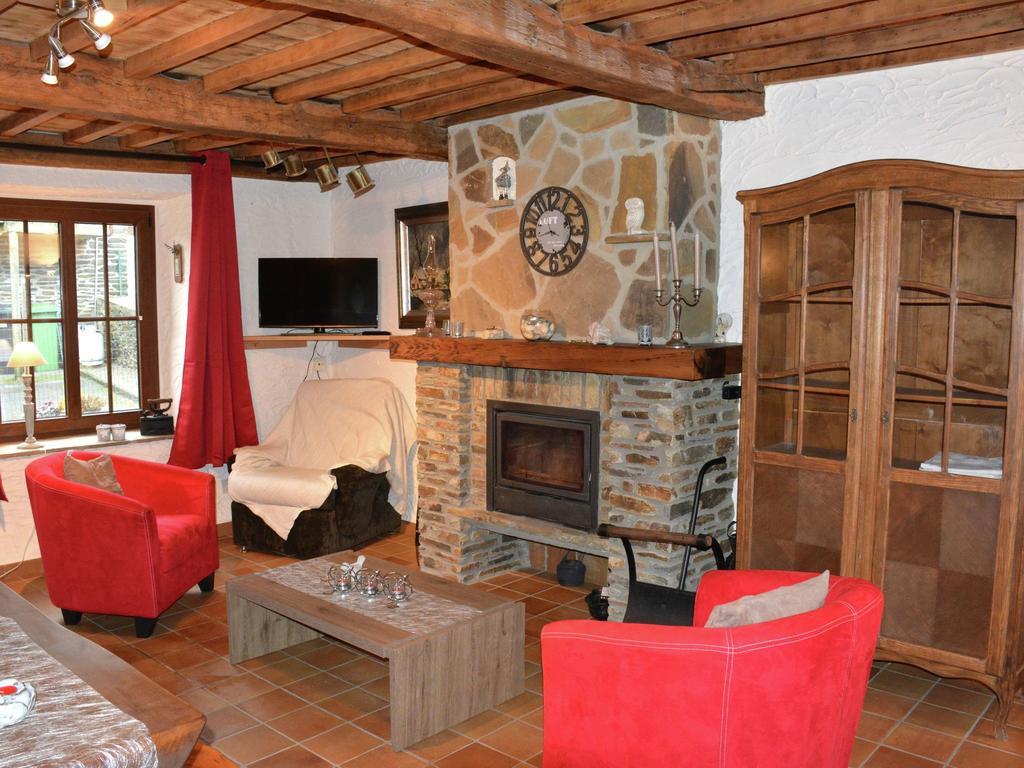 Cosy Holiday Home In Vresse-Sur-Semois With Fireplace Orchimont Екстер'єр фото